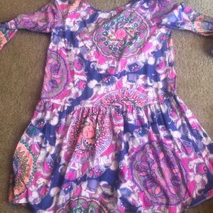 Like new Lilly Pulitzer tunic child XL